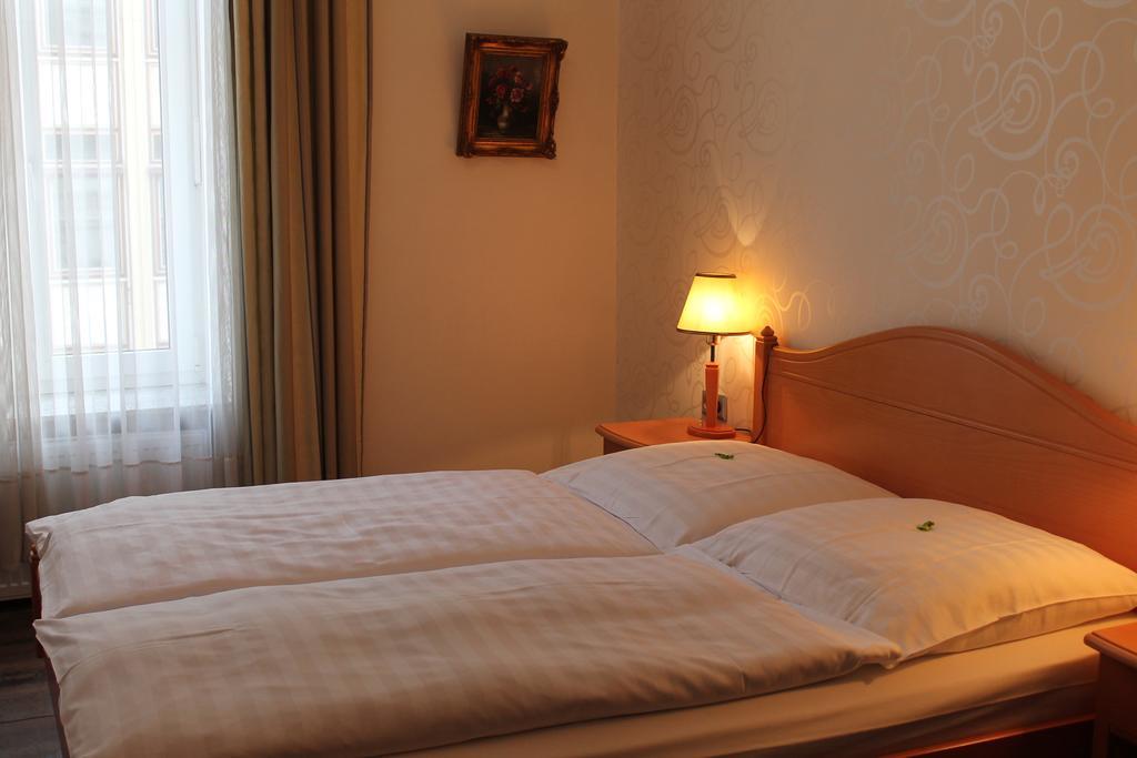 דיסלדורף Hotel Weidenhof חדר תמונה